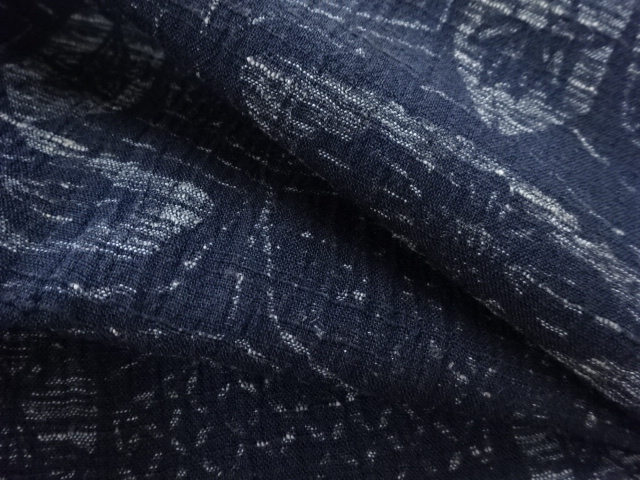  変わり亀甲に花模様織出しちぢみ単衣着物